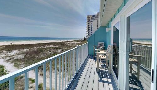 Three-Bedroom Apartment with Ocean View