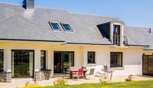Four-Bedroom Holiday Home