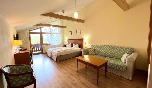 Deluxe Double Room with Balcony