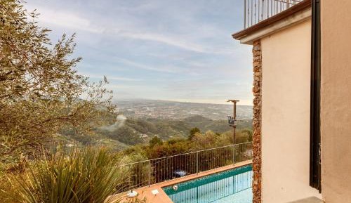 Villa with Sea View