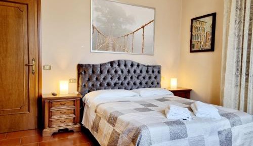 Double Room with Private External Bathroom