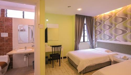 Standard Twin Room