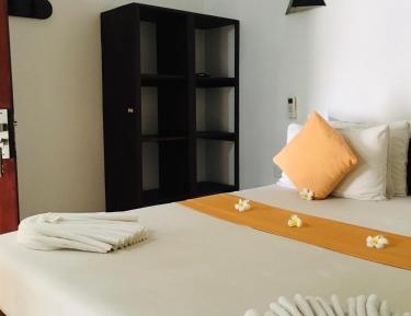 Small Double Room (No TV)