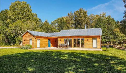 Four-Bedroom Holiday Home