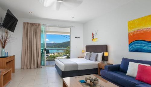 Studio with Sea View