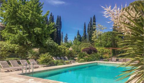 Six-Bedroom Holiday Home