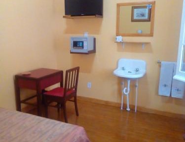 Double Room with Shared Bathroom