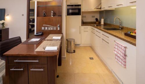 One-Bedroom King Suite with City View