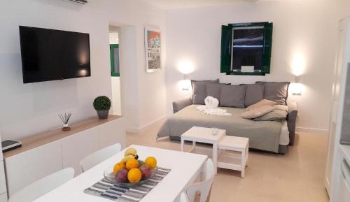 Studio Apartment