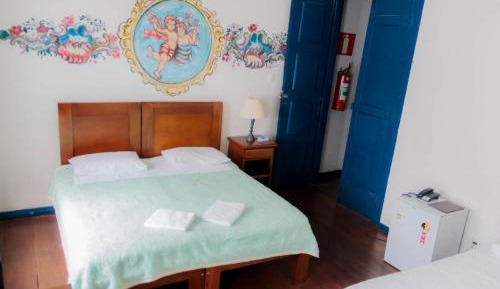 Suíte Deluxe com janela para o pátio