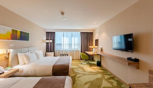 Standard Double Room with Two Double Beds and View