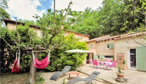 Four-Bedroom Holiday Home