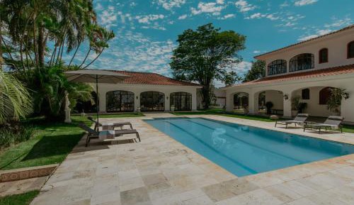 Suite with Pool View