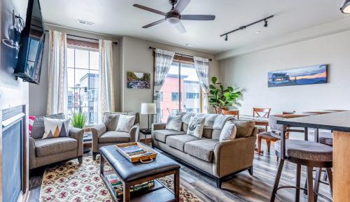 Two Bedroom Apartment 