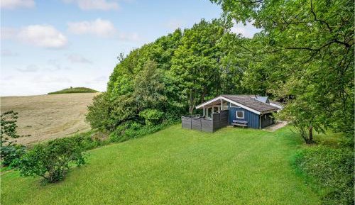 Three-Bedroom Holiday Home 