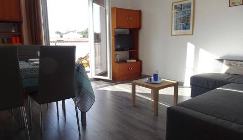 Apartment (5 Adults)