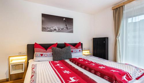 Three-Bedroom Superior Apartment