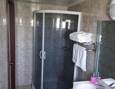 Triple Room with Bathroom