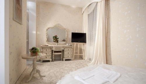 Bridal Suite
