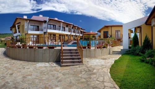 Deluxe Villa with Two Bedrooms