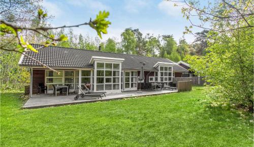 Four-Bedroom Holiday Home