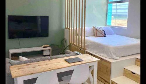 Studio Apartment with Sea View
