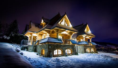 Three-Bedroom Chalet
