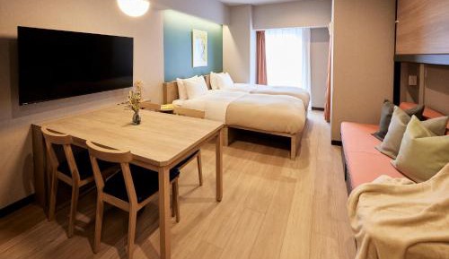 Deluxe Studio Apartment