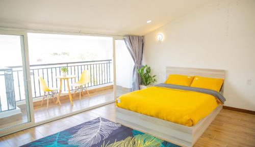 King Room with Balcony