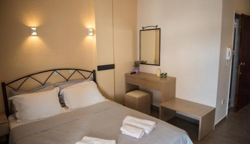 Triple Room with Balcony