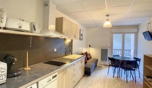 Apartment (2 Adults)