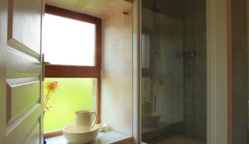 Holiday Home (8 Adults)