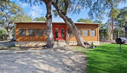 Two-Bedroom Holiday Home