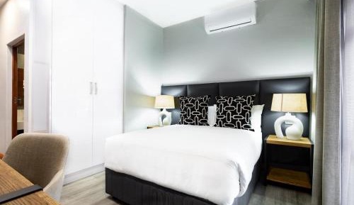 Standard Queen Room