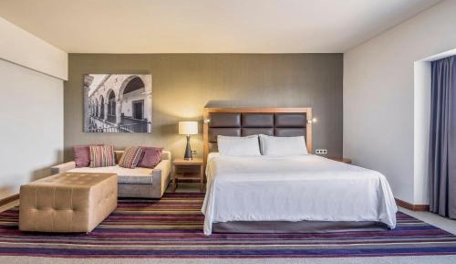 King Junior Suite