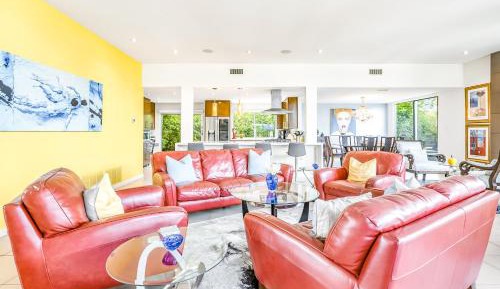 Three Bedroom holiday home 
