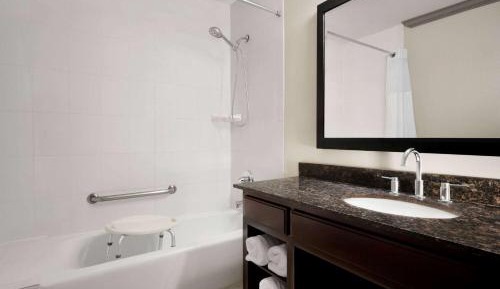 King Room - Mobility Access/Non-Smoking