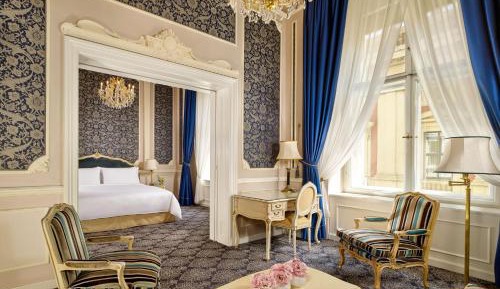 Sisi Suite