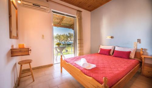 Triple Room with Sea View