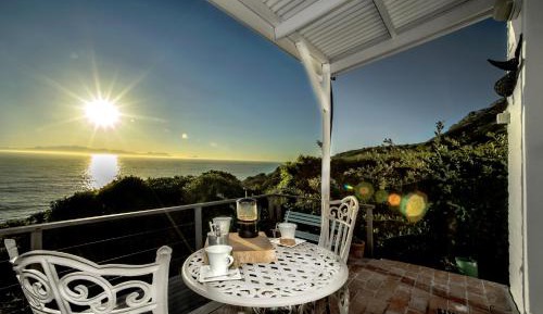 King or Twin Room with Sea View