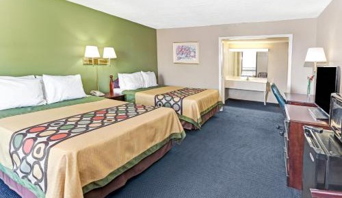 Two Queen Beds Room - Non-Smoking