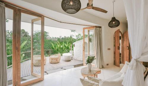Suite with River View