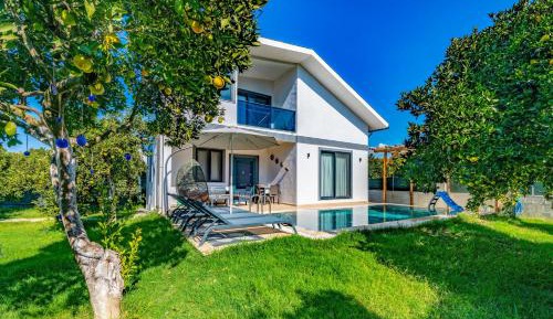 Villa with Private Pool