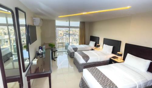 Triple Room with Balcony