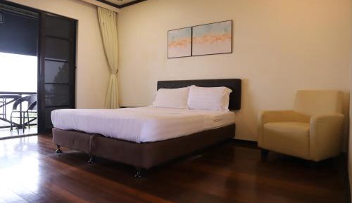 Superior King Room