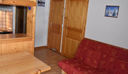Apartment (4 Adults)