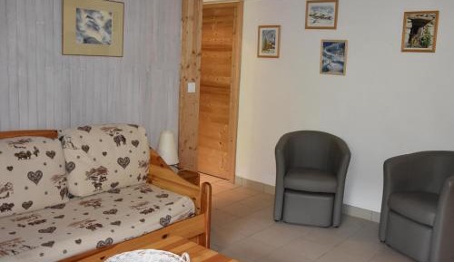 Apartment (4 Adults)