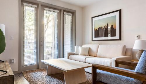 Two-Bedroom Apartment (Self Check-in with Virtual Front Desk)