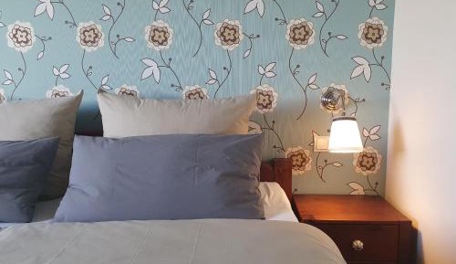 Standard Twin Room with Garden View