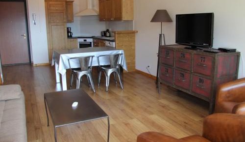 Apartment (4 Adults)